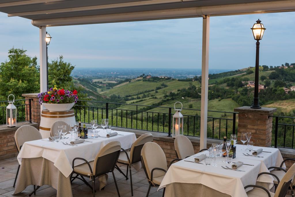 Agriturismo Acetaia Sereni Marano sul Panaro Kültér fotó