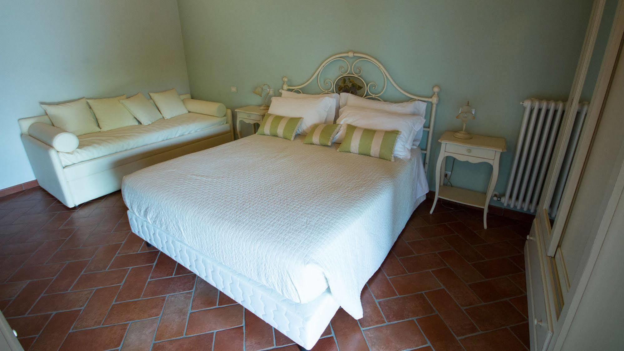 Agriturismo Acetaia Sereni Marano sul Panaro Kültér fotó