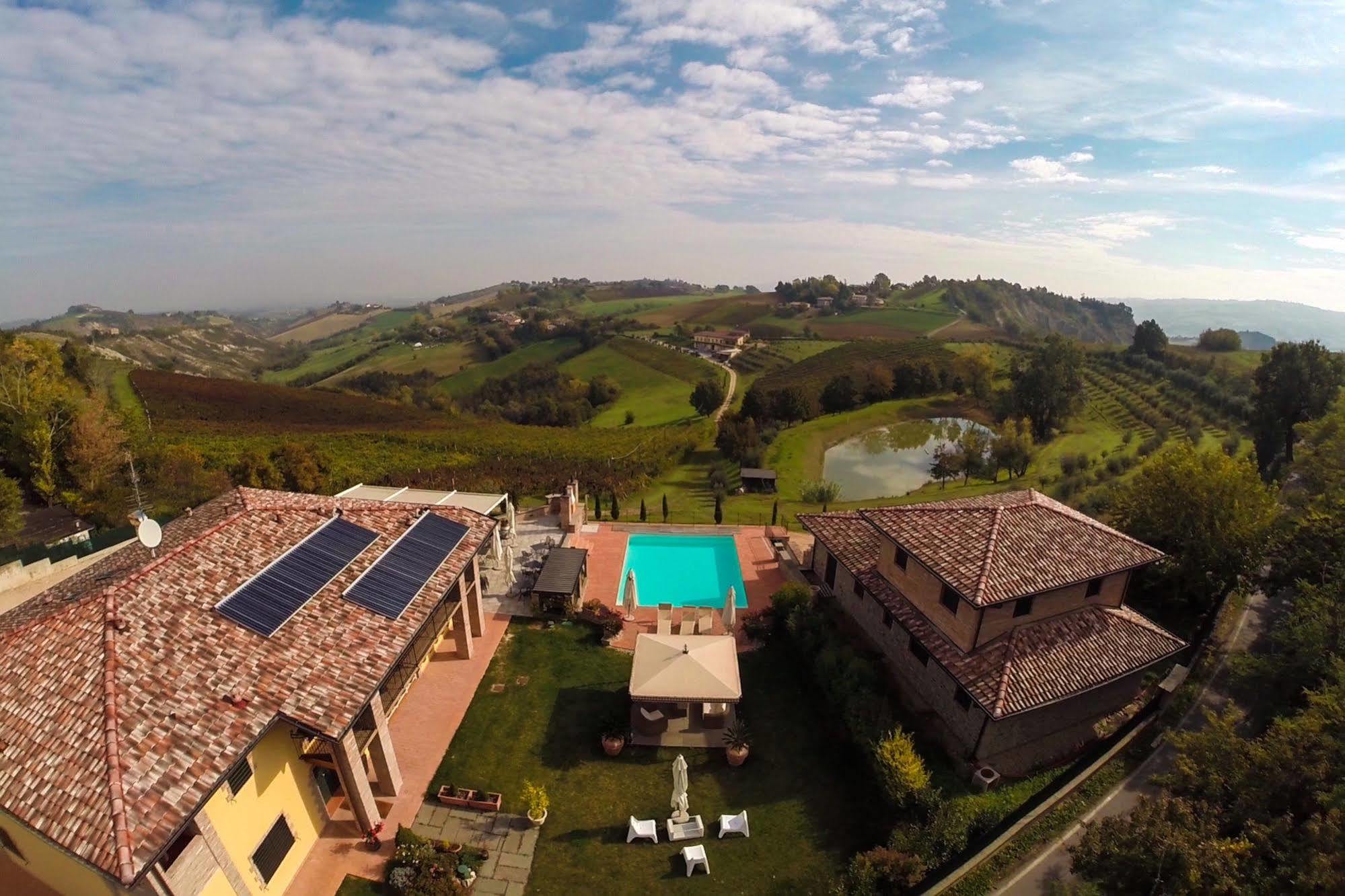 Agriturismo Acetaia Sereni Marano sul Panaro Kültér fotó